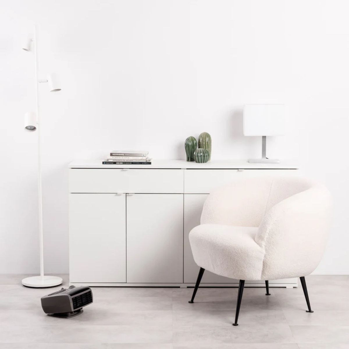 Calefactor-ventilador-Taurus-CA2400-ambientada