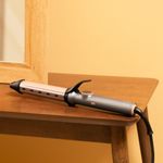 Rizador-de-pelo-Cecotec-SurfCare-Epic-Curly-Sphere-ambientada