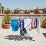 Tendedero-plegable-con-alas-abatibles-gris-1045-x181x545-cm