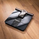 Bascula-de-baño-Cecotec-Surface-Precision-HealthySmart-Pro-8-sensores-180kg-negro