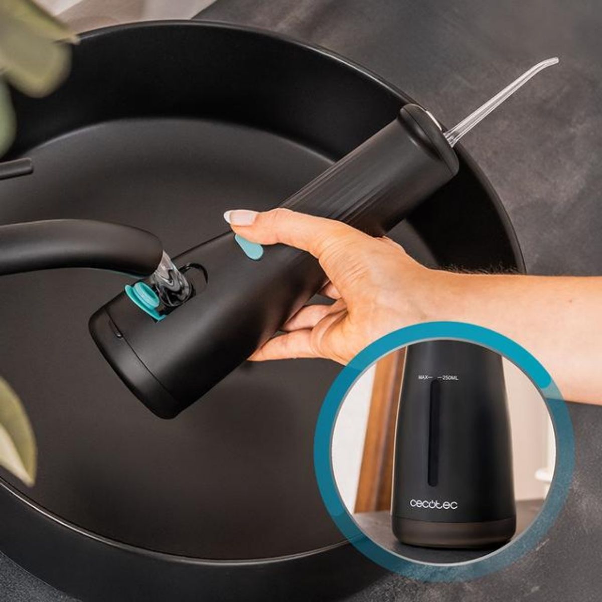 Irrigador-dental-Cecotec-ToothCare-Jet-Liberty-cabezal-giratorio