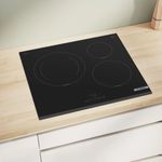 Placa-de-induccion-Bosch-PUJ631BB5E-ambientada-cocina