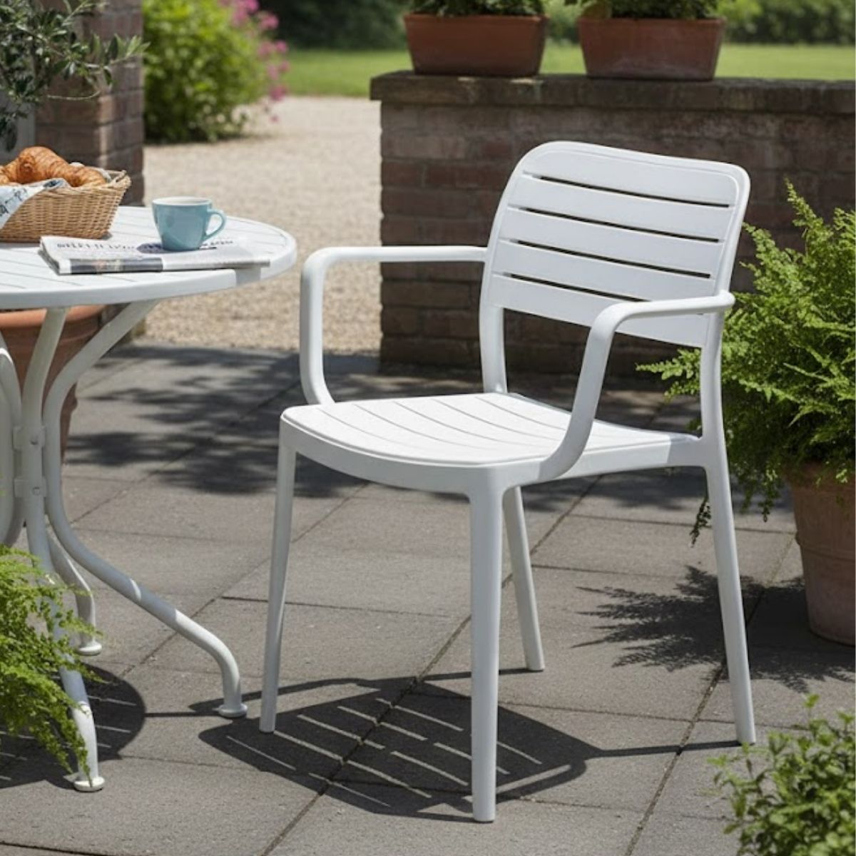 Silla-de-exterior-Calpe-blanco-natural-805x535x41-cm-