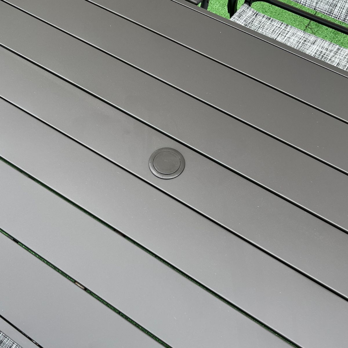 Conjunto-de-jardin-Piazza-mesa---4-sillas-gris