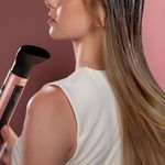 Cepillo-de-aire-Cecotec-CeramicCare-10in1-AirBrush-1200W-3-modos-con-accesorios
