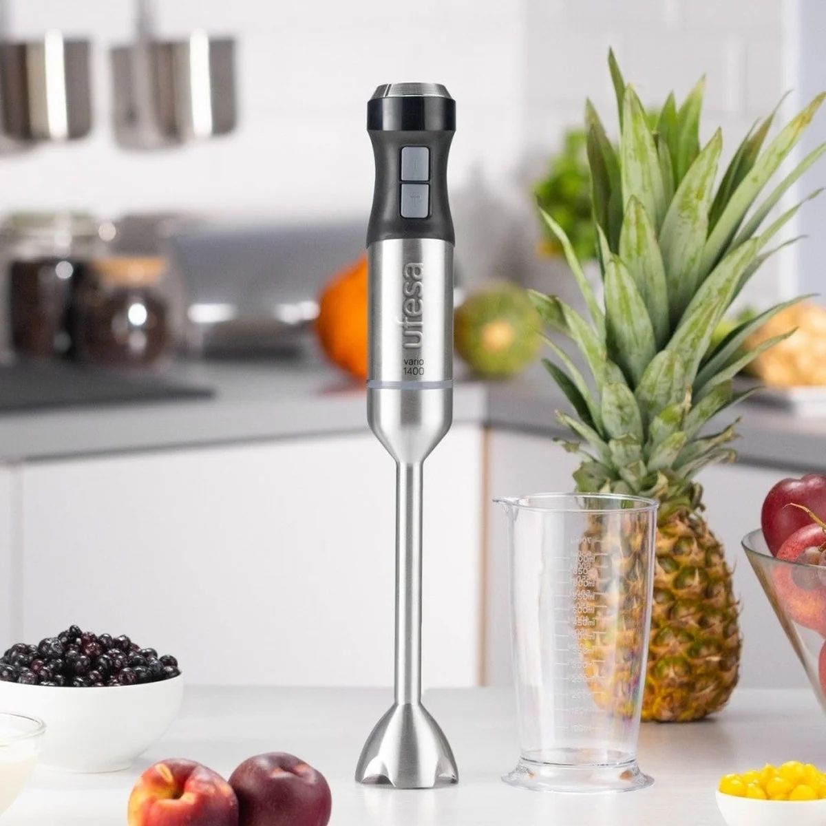 Batidora-de-mano-Ufesa-BP4750-Vario-1400W-4-cuchillas-de-titanio-inox