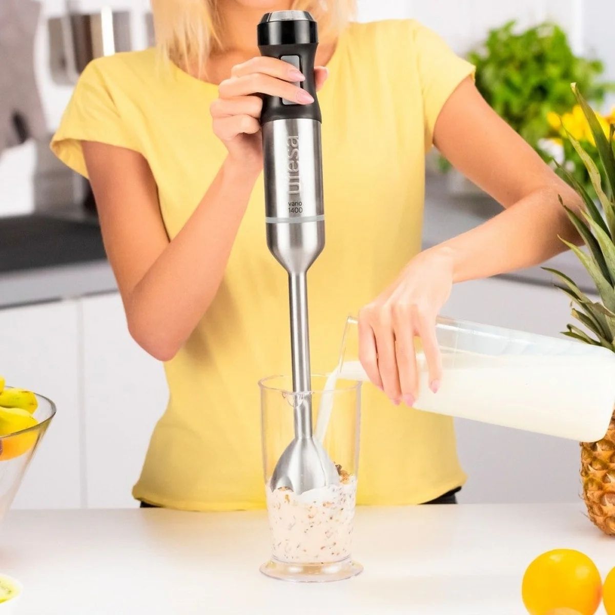 Batidora-de-mano-Ufesa-BP4750-Vario-1400W-4-cuchillas-de-titanio-inox