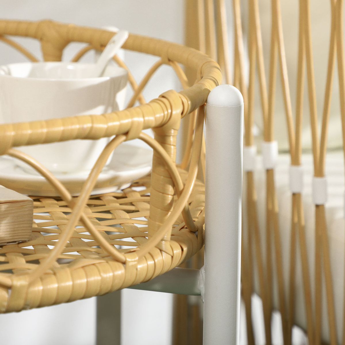 Conjunto-de-jardin-Bruna-Outsunny-2-sillones-con-mesa-blanco-natural