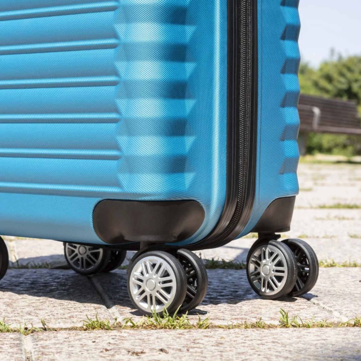 Maleta-de-viaje-Upfly-60L-ruedas-giratorias-ABS-azul-63×395×268-cm