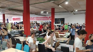 Store Embargosalobestia Alcantarilla